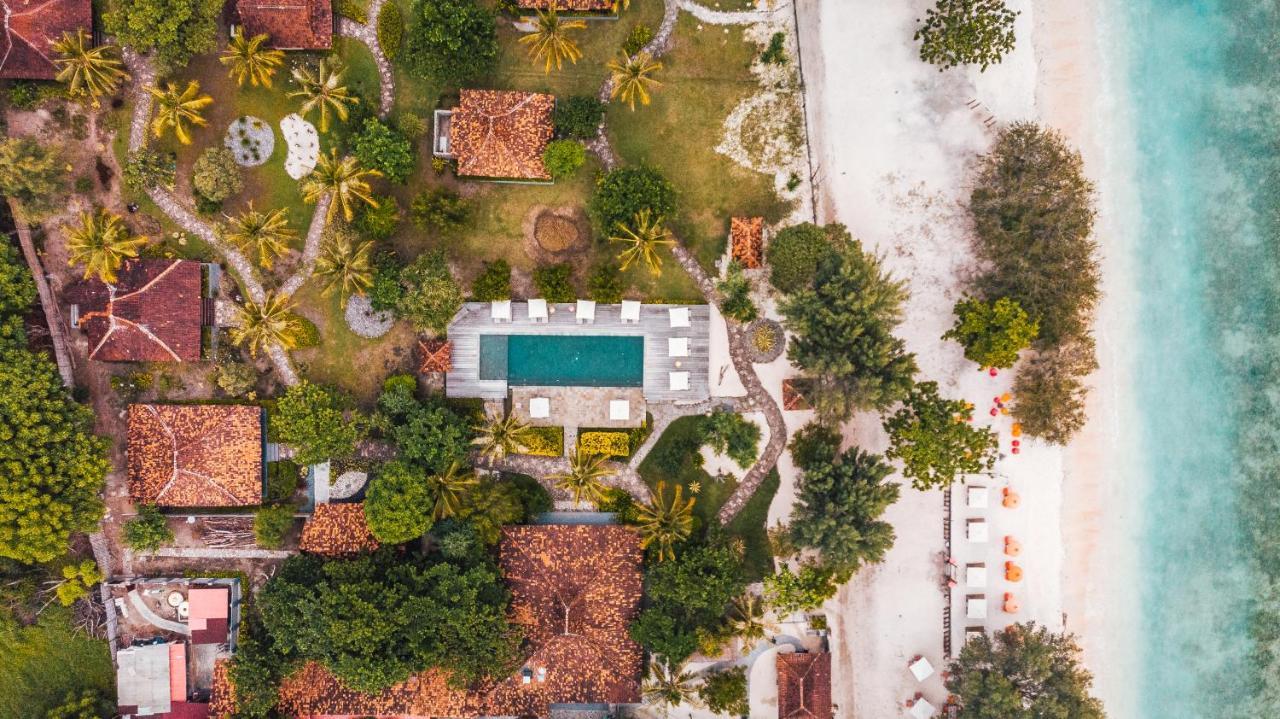 Desa Dunia Beda Resort Gili Trawangan Exterior photo