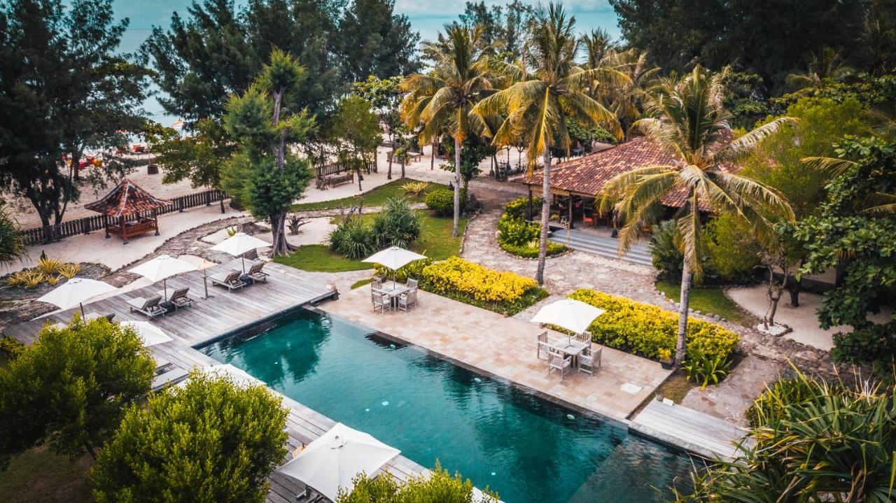 Desa Dunia Beda Resort Gili Trawangan Exterior photo