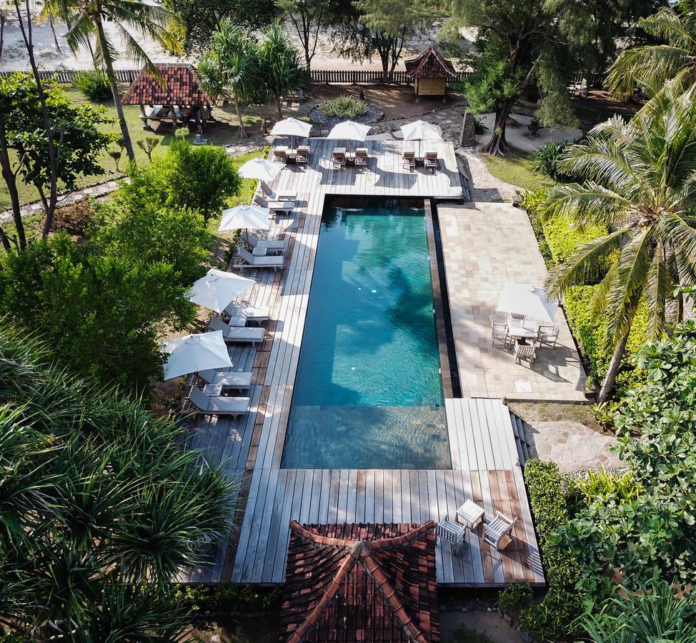 Desa Dunia Beda Resort Gili Trawangan Exterior photo