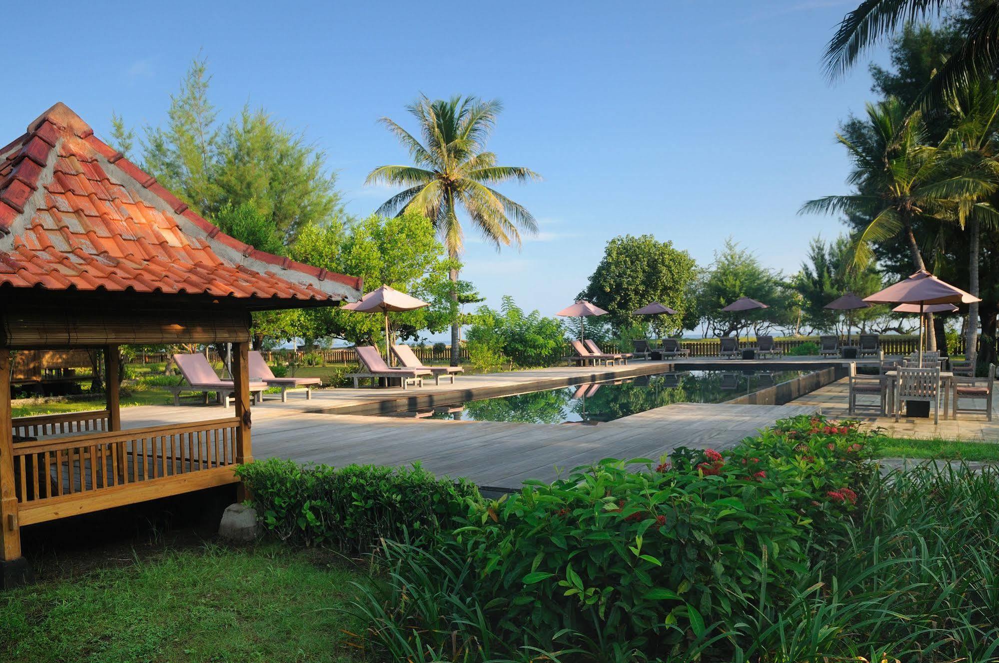 Desa Dunia Beda Resort Gili Trawangan Exterior photo